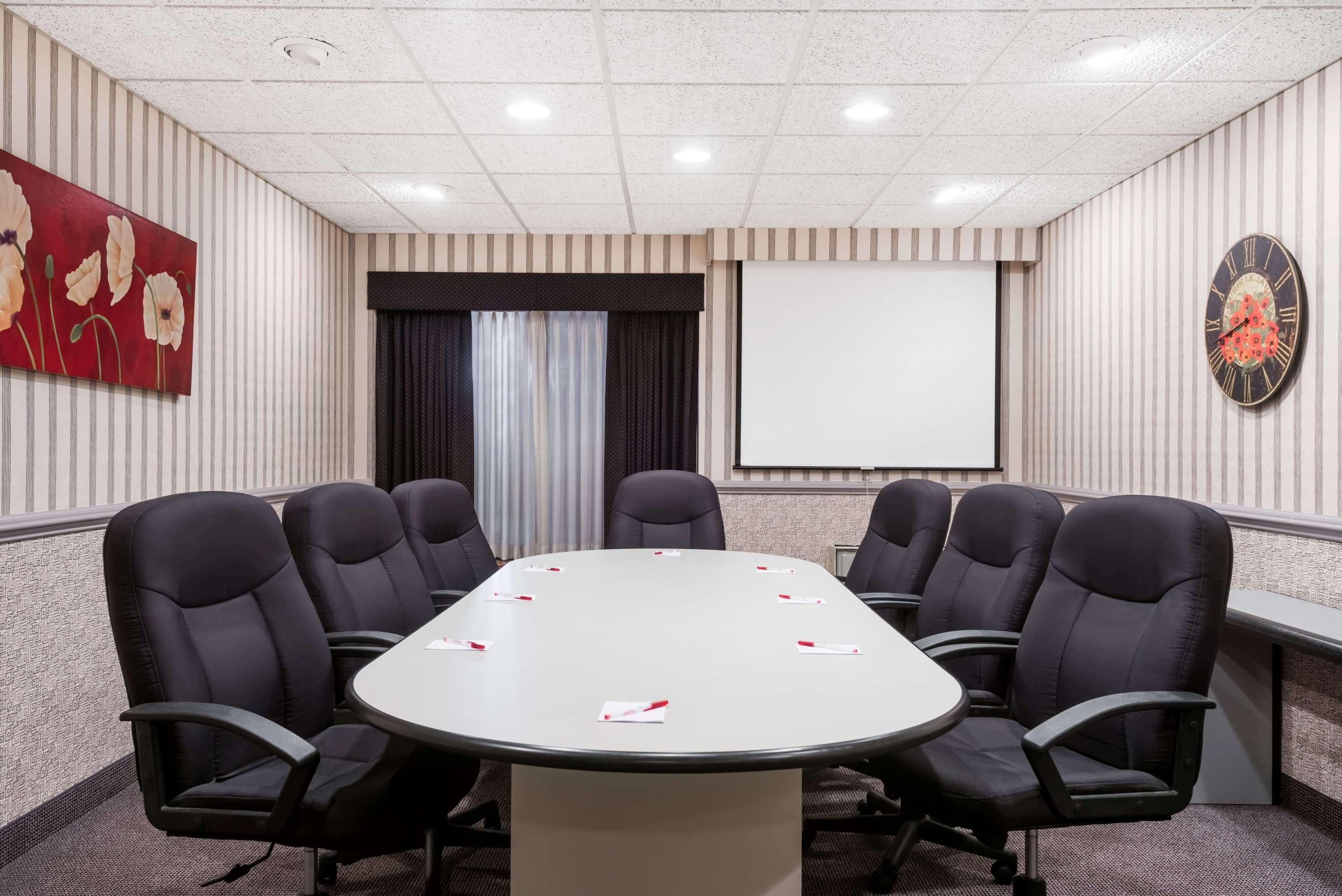 Hotel Ramada Plaza By Wyndham Hagerstown Exteriér fotografie